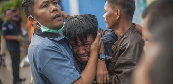 Sismo de magnitud 5.0 sacude a Indonesia tras registrarse tsunami