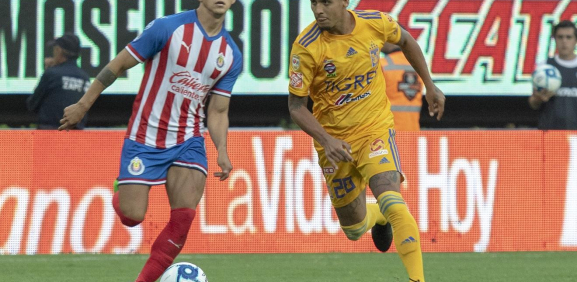 Tigres vs. Chivas