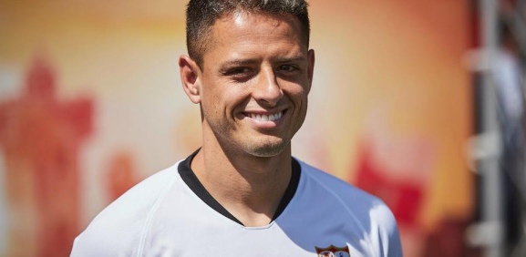 Chicharito Hernández