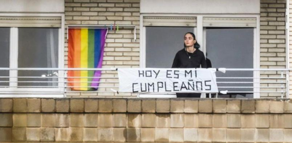 Celebra su cumpleaños en cuarentena y recibe cientos de felicitaciones ...