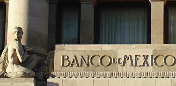Por Covid-19, Banxico se adelanta y baja tasa de interés a 6.5%