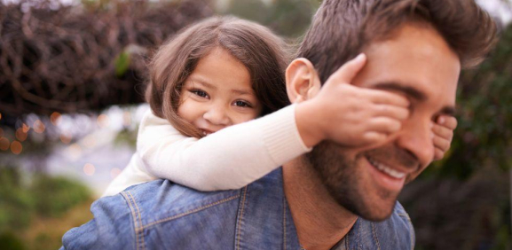 Tu hija se enamorará de un patán o un hombre bueno según como sea su padre