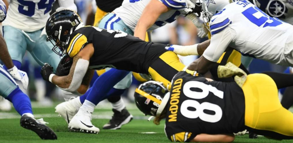 Vance McDonald dio positivo a Covid-19 