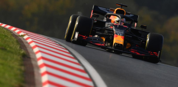 Max Verstappen el más rápido en las prácticas de F1 Turquía