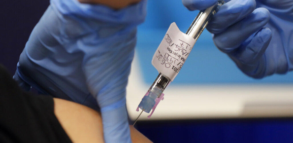 Vacuna china contra el coronavirus llega esta semana a NL: Manuel de la O