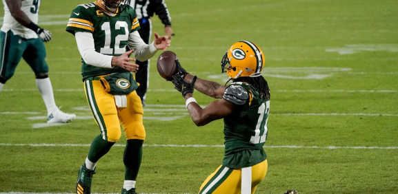 Aaron Rodgers llega a 400 pases de touchdown en su carrera