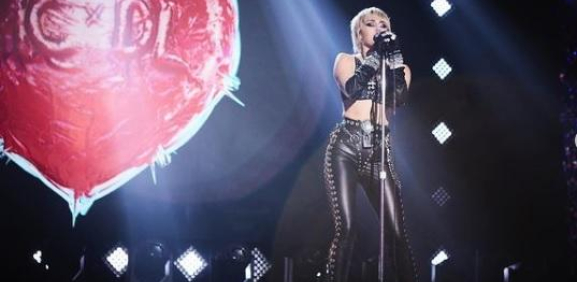 Miley Cyrus estará en el programa de previo de TikTok del Super Bowl LV