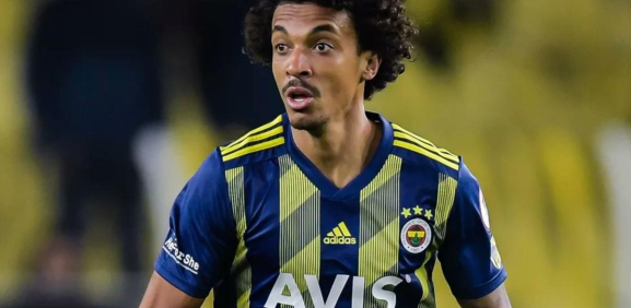 Luiz Gustavo 