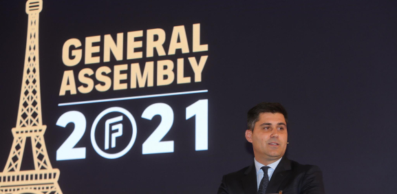 David Aganzo es nuevo presidente de FIFPRO