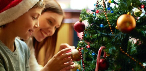 ¿Cuál es el origen del árbol de navidad y cuándo se pone?