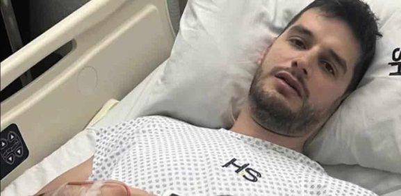 Adrián Marcelo alarma tras compartir foto desde el hospital